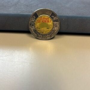2019 $2 Toonie D-day 75th anniversary coin-coloured